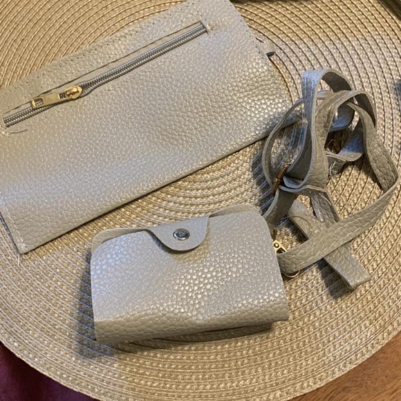 Jingpin Taupe Faux Leather Tote Bag with pouches NWOT - Picture 4 of 4